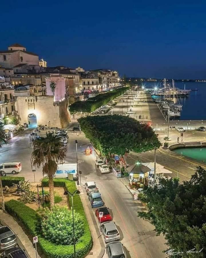 B&B Ortigia Sea View 시라쿠사 외부 사진